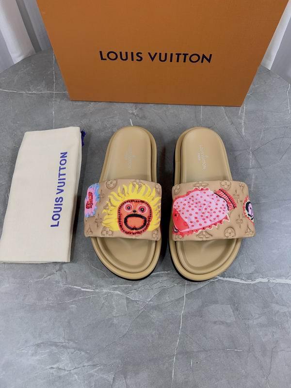 LV Men's Slippers 385